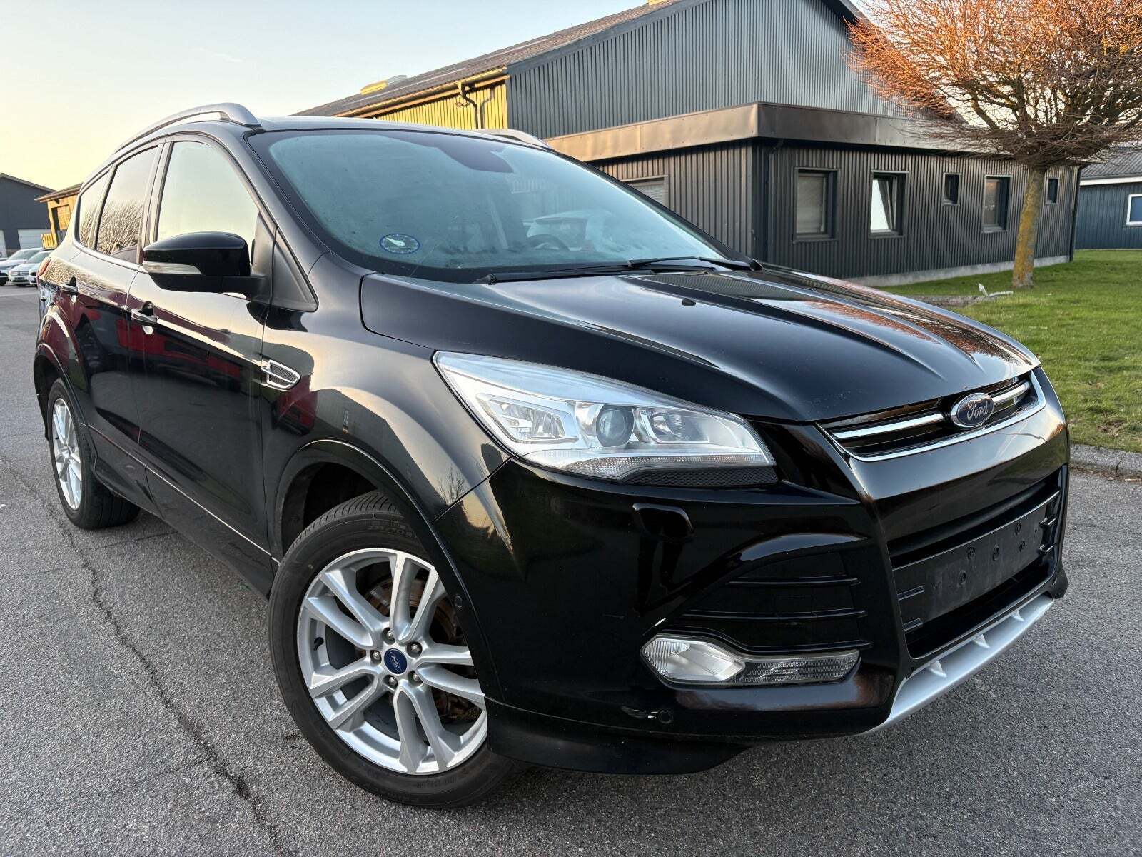 Ford Kuga 2,0 TDCi 180 Titanium aut. AWD Van