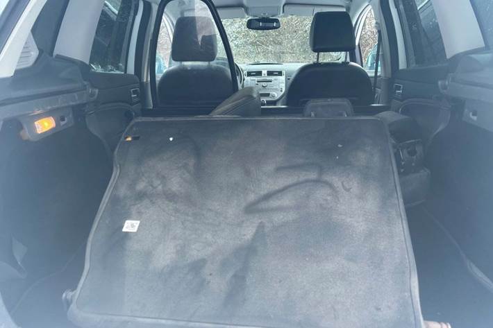 Gul Ford Kuga fra 2009