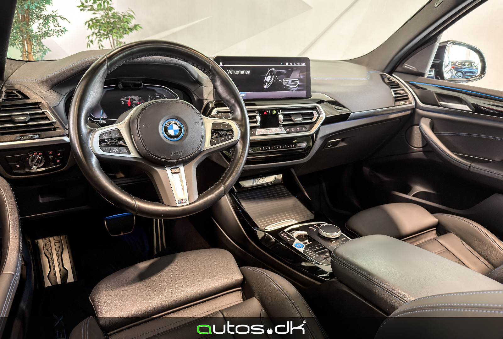 BMW iX3 Charged Plus M-Sport