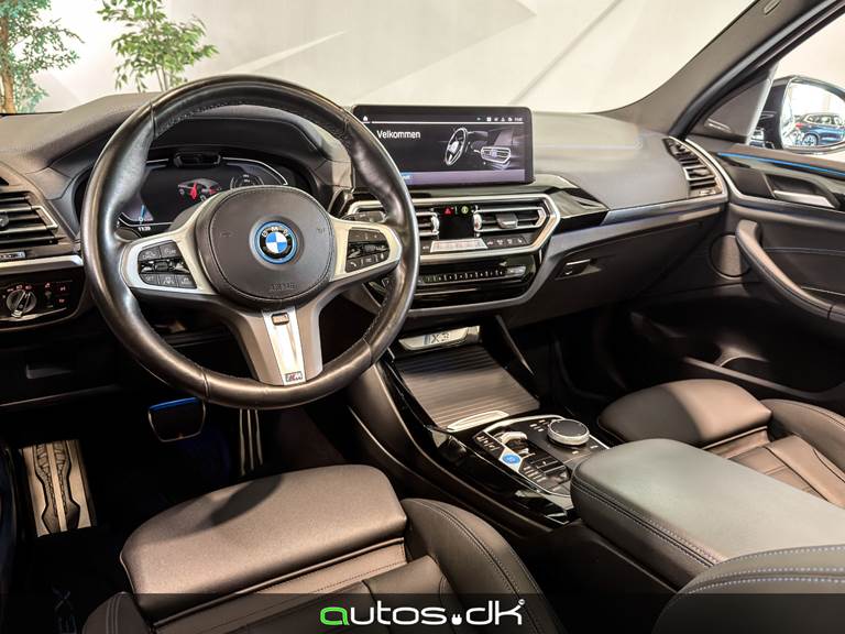 BMW iX3 Charged Plus M-Sport