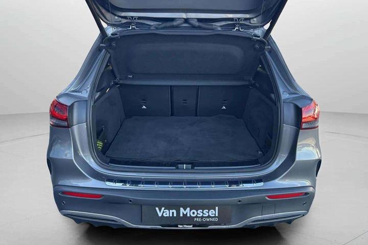 Grå Mercedes EQA250 fra 2023