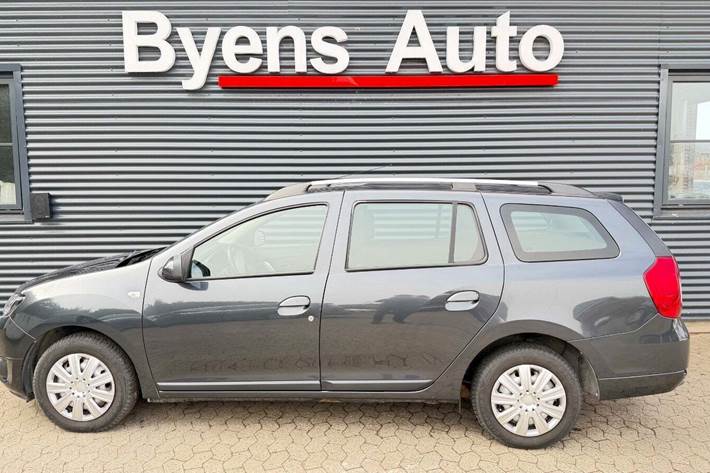 Grå Dacia Logan fra 2016