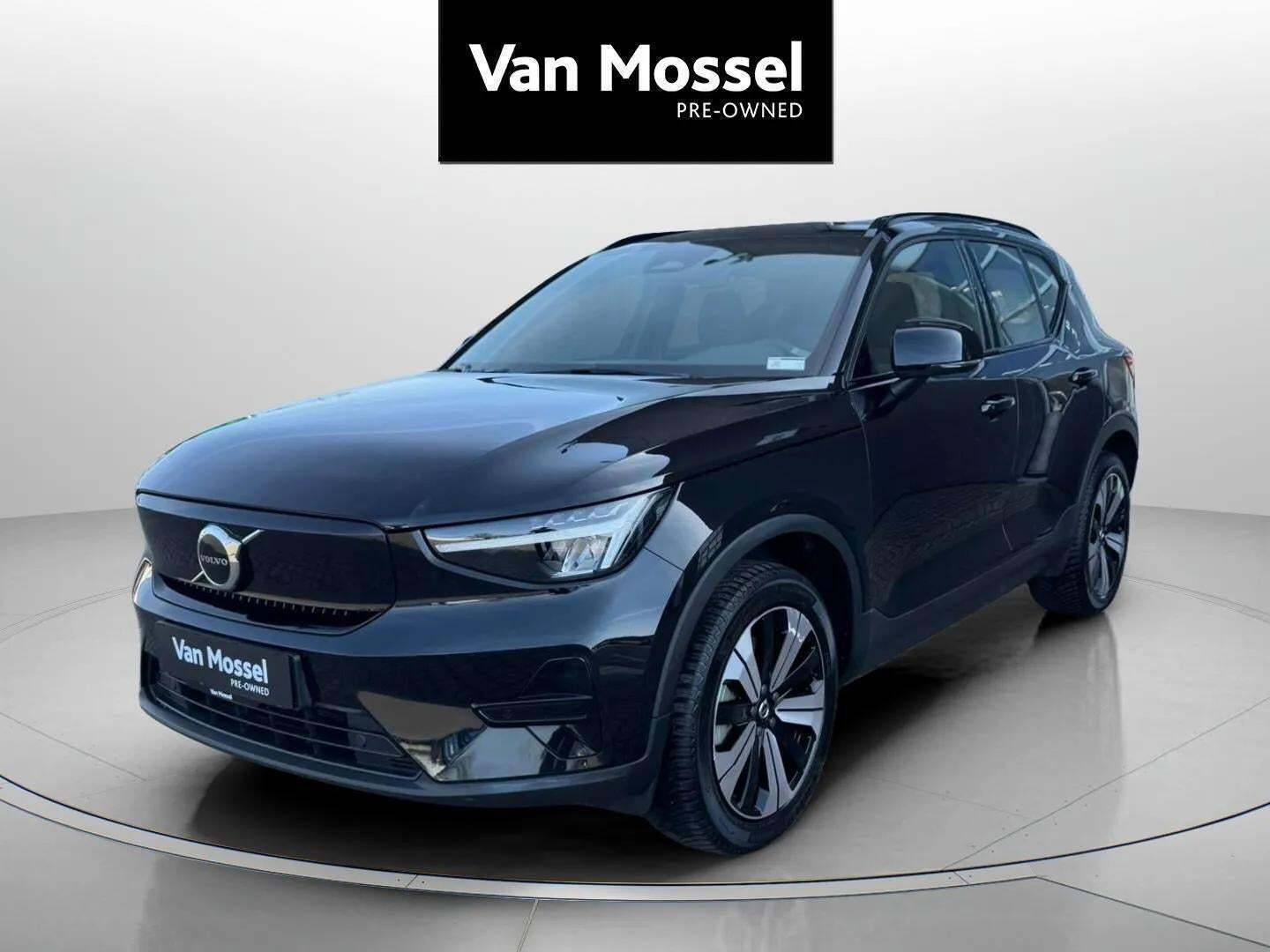 Volvo XC40 P6 ReCharge Core