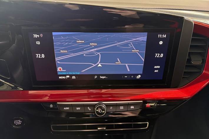 Hvid Opel Mokka-e fra 2023