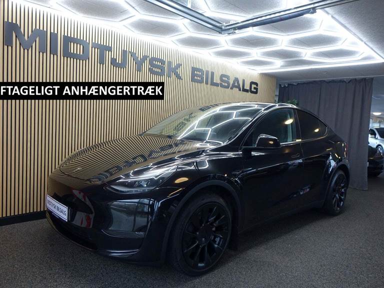 Tesla Model Y Long Range AWD