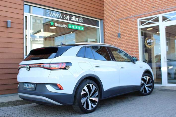 Hvid VW ID.4 fra 2021