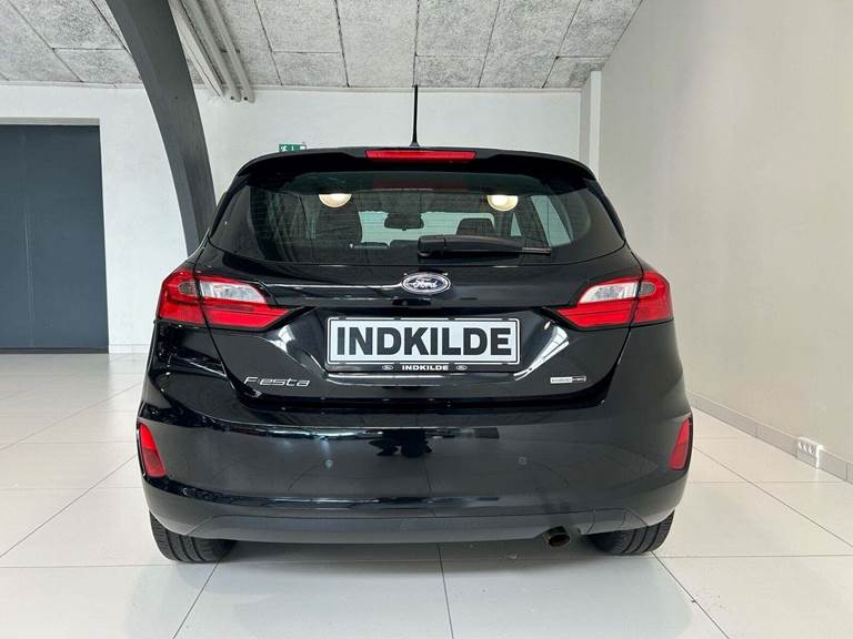 Ford Fiesta 1,0 EcoBoost mHEV Titanium