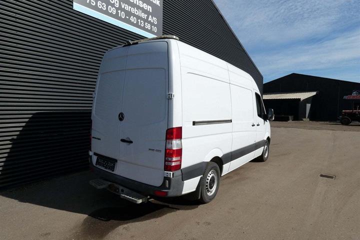 Hvid Mercedes Sprinter 316 fra 2017
