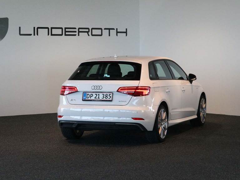 Audi A3 1,4 e-tron Sport Sportback S-tr.