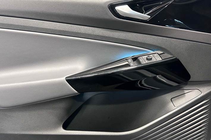 Grå VW ID.4 fra 2022