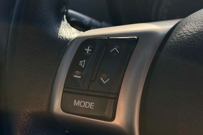 Brun Toyota Yaris fra 2015