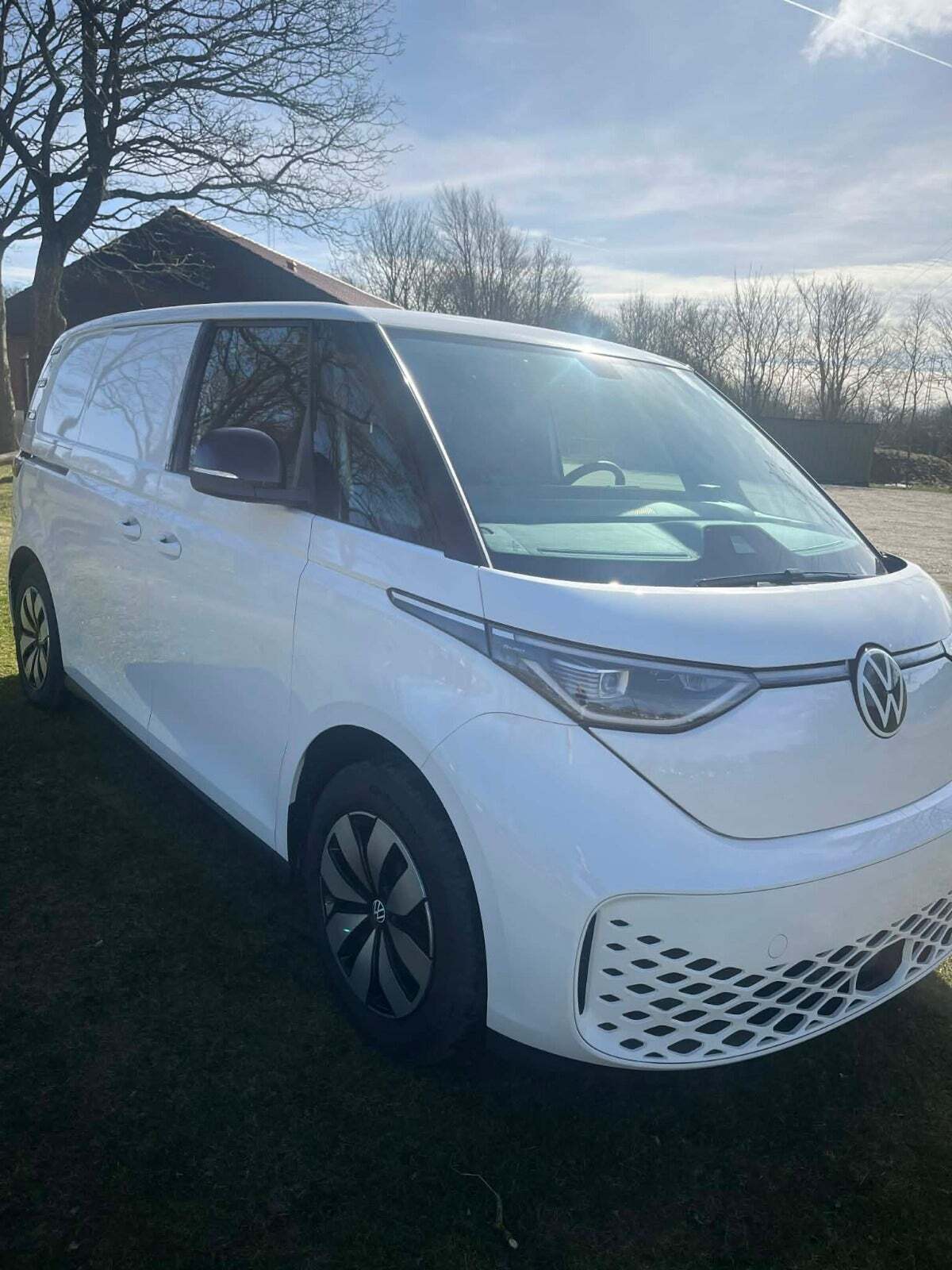 Hvid VW ID.Buzz fra 2026