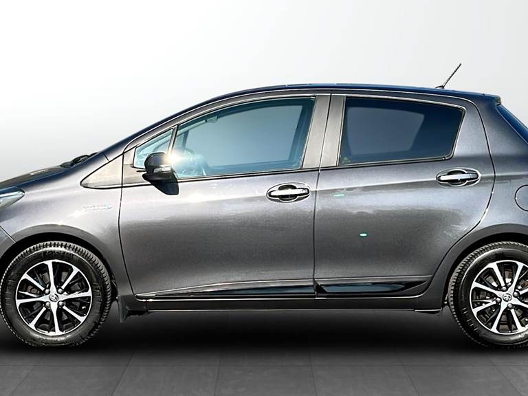 Toyota Yaris 1,5 Hybrid H2 Premium E-CVT 100HK 5d Trinl. Gear