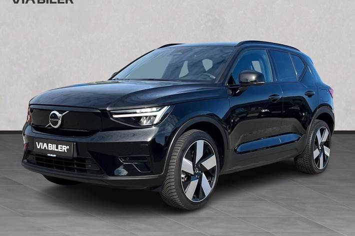Sort Volvo XC40 fra 2023