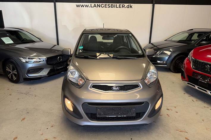 Grå Kia Picanto fra 2014