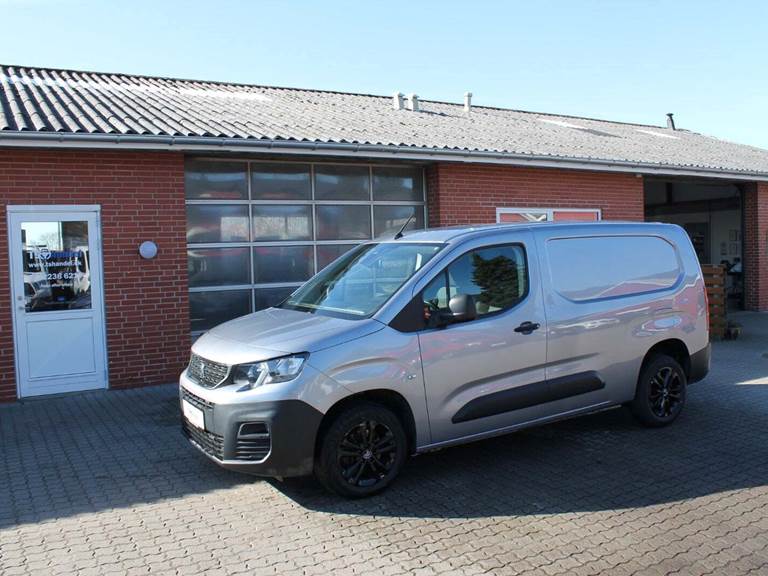 Peugeot Partner 1,5 BlueHDi 100 L2V2 Plus Van