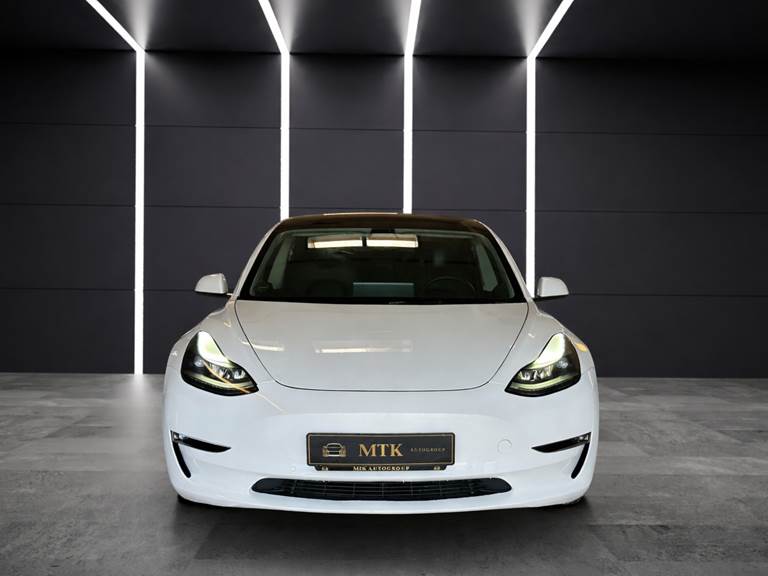 Tesla Model 3 Performance AWD