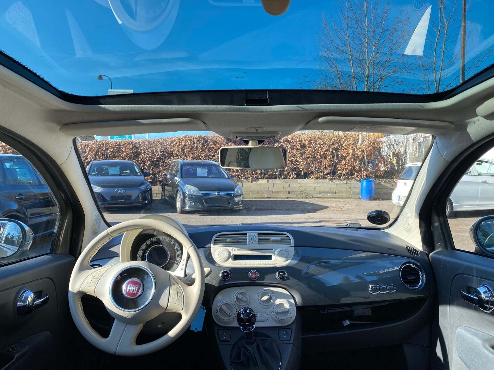 Grå Fiat 500 fra 2008