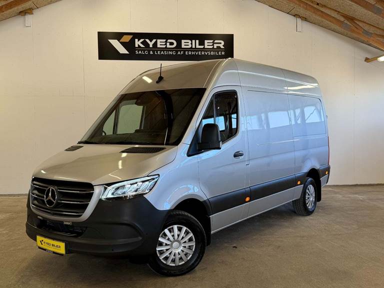 Mercedes Sprinter 319 2,0 CDi A2 Kassevogn aut. RWD