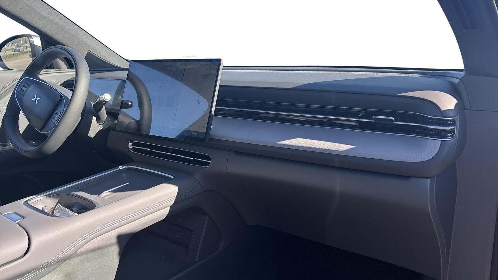 Grå Xpeng G6 fra 2026