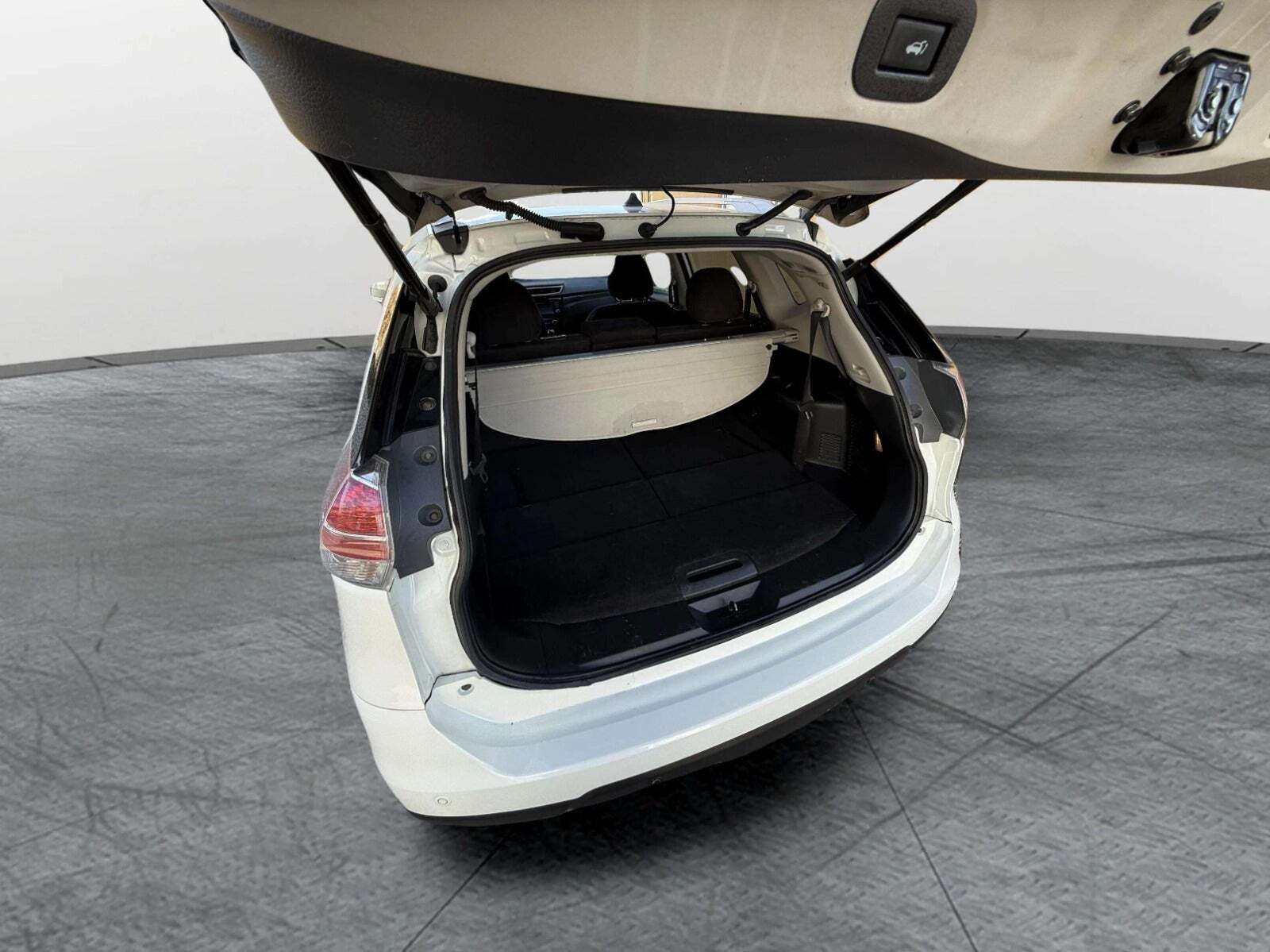 undefined Nissan X-Trail fra 2016