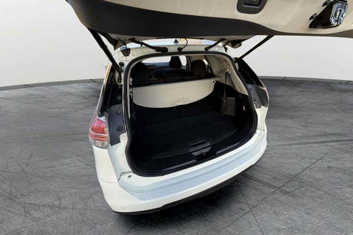 undefined Nissan X-Trail fra 2016