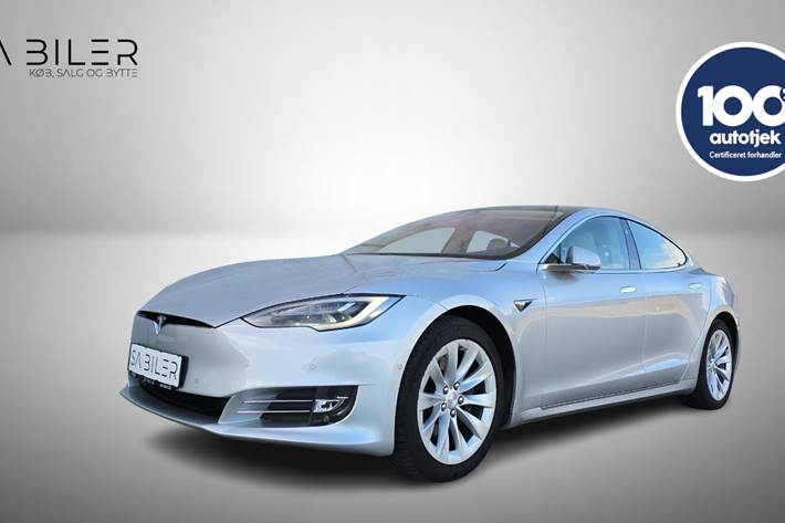 undefined Tesla Model S fra 2018 set udefra