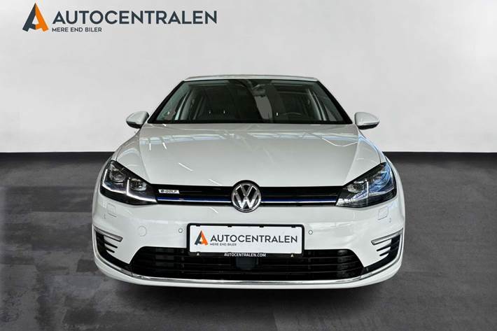 Hvid VW e-Golf VII fra 2019