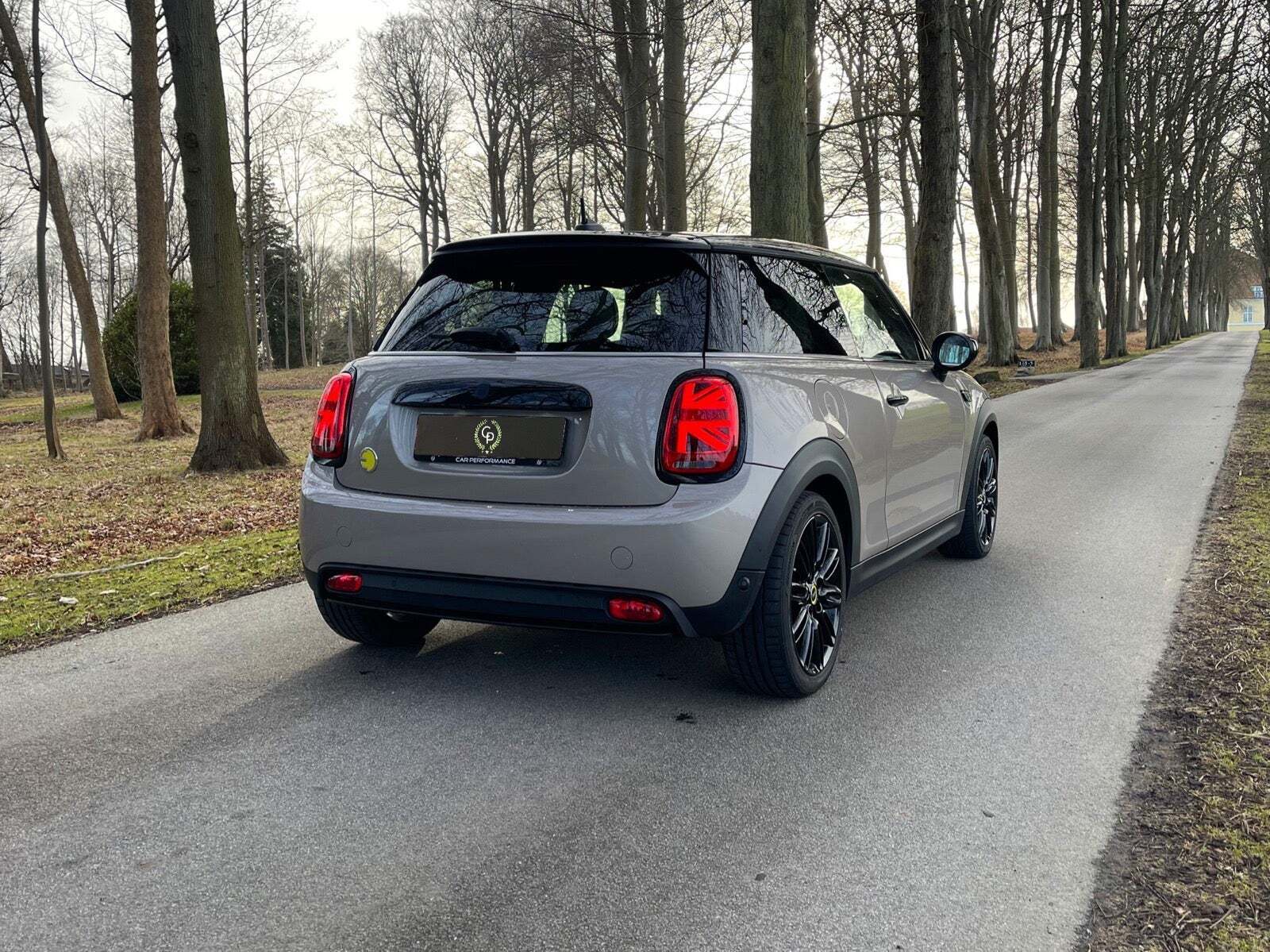 Mini Cooper SE Collection