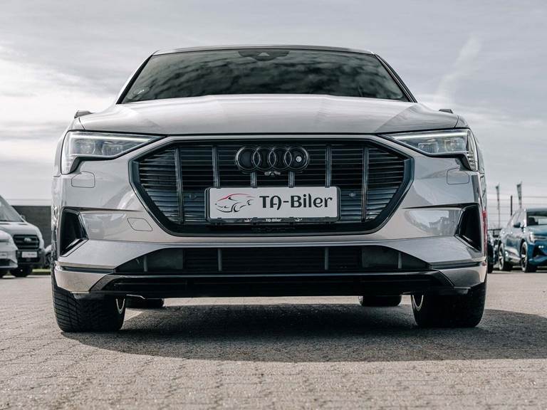 Audi e-tron 55 S-line quattro