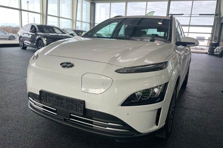 Hvid Hyundai Kona fra 2022