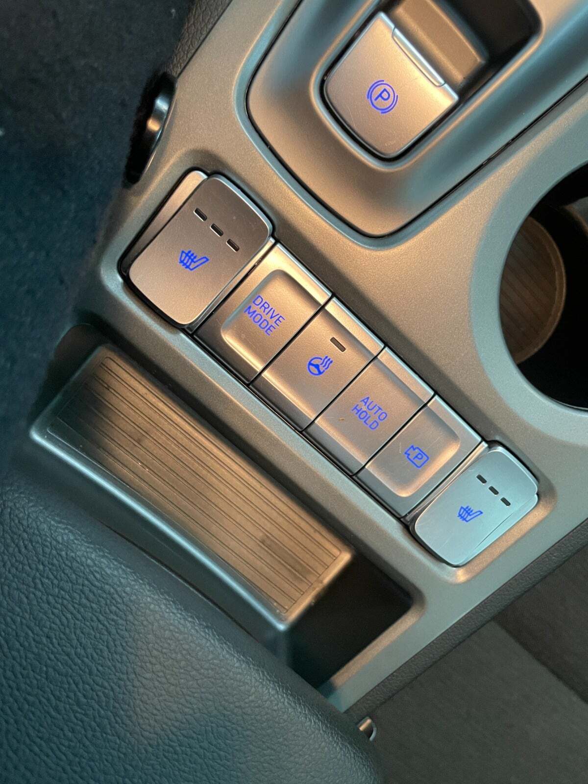 Hvid Hyundai Kona fra 2022