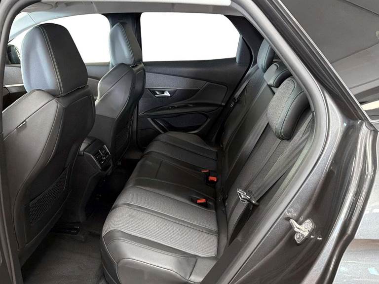 Peugeot 3008 1,6 Hybrid Allure Limited EAT8