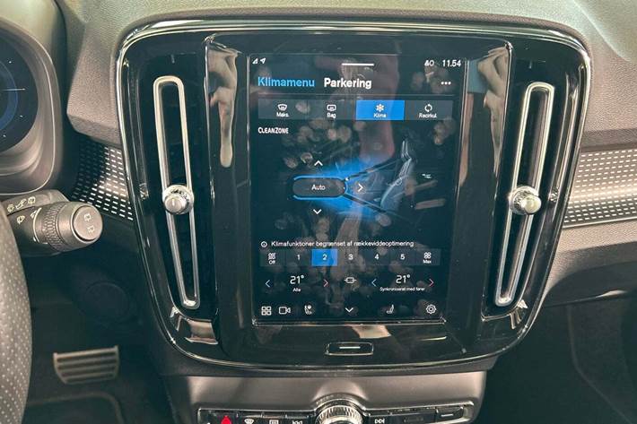 Sort Volvo XC40 fra 2021