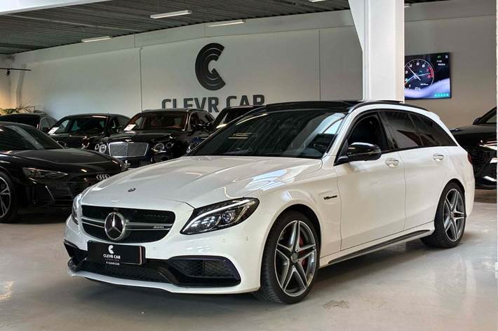 Hvid Mercedes C63 fra 2017