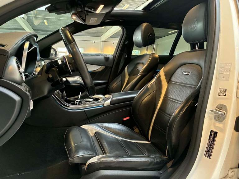 Mercedes C63 4,0 AMG S stc. aut.