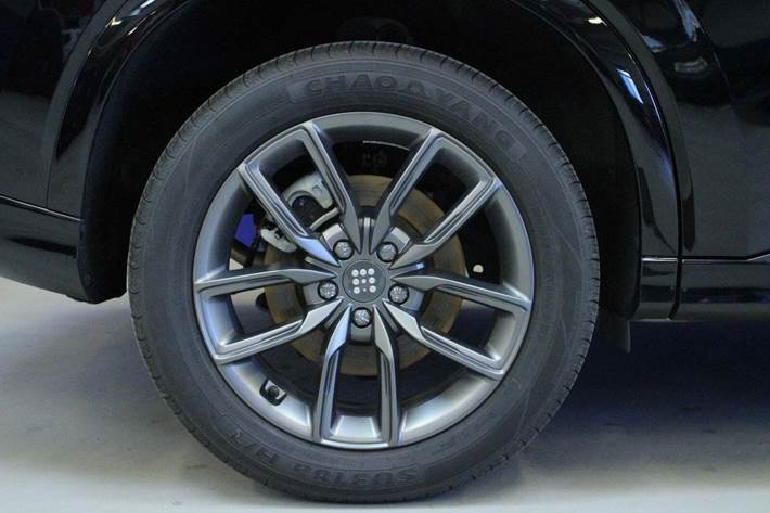 Sort Navor E5 fra 2025