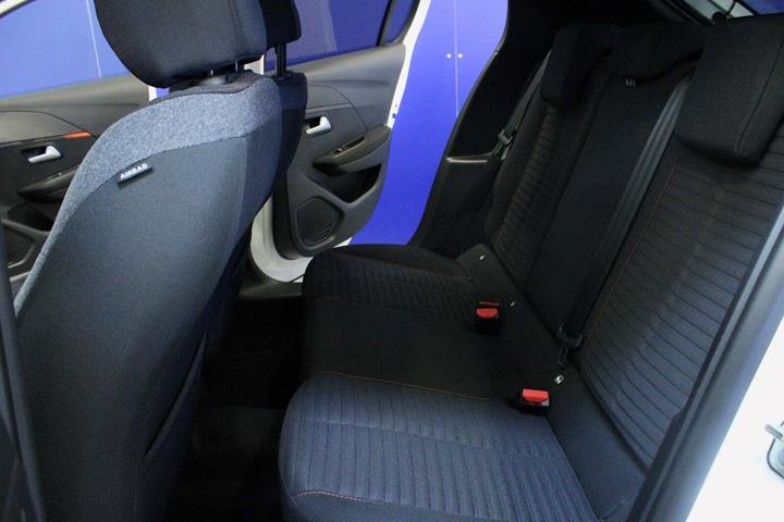 Hvid Peugeot 208 fra 2021
