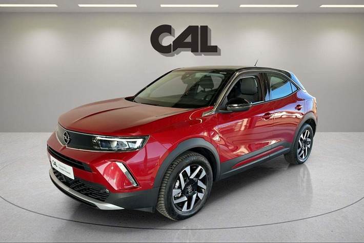 Rød Opel Mokka-e fra 2023
