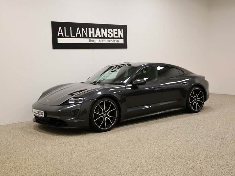 Porsche Taycan Performance+