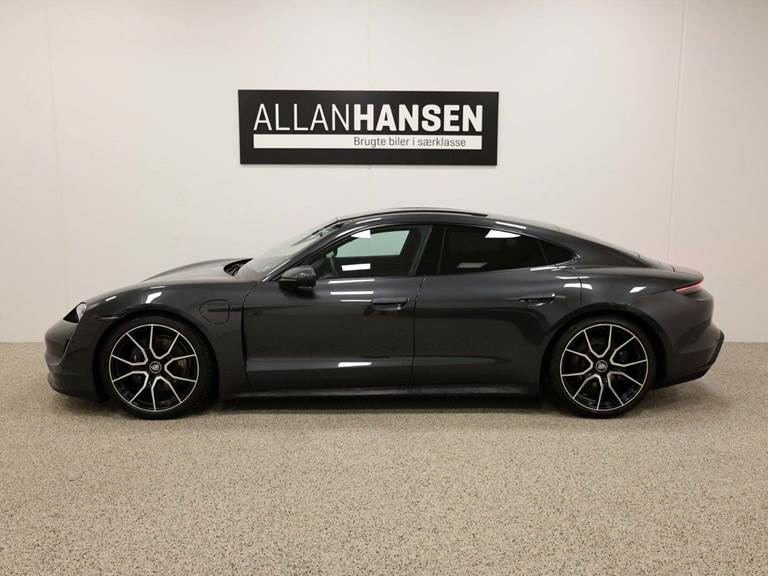 Porsche Taycan Performance+