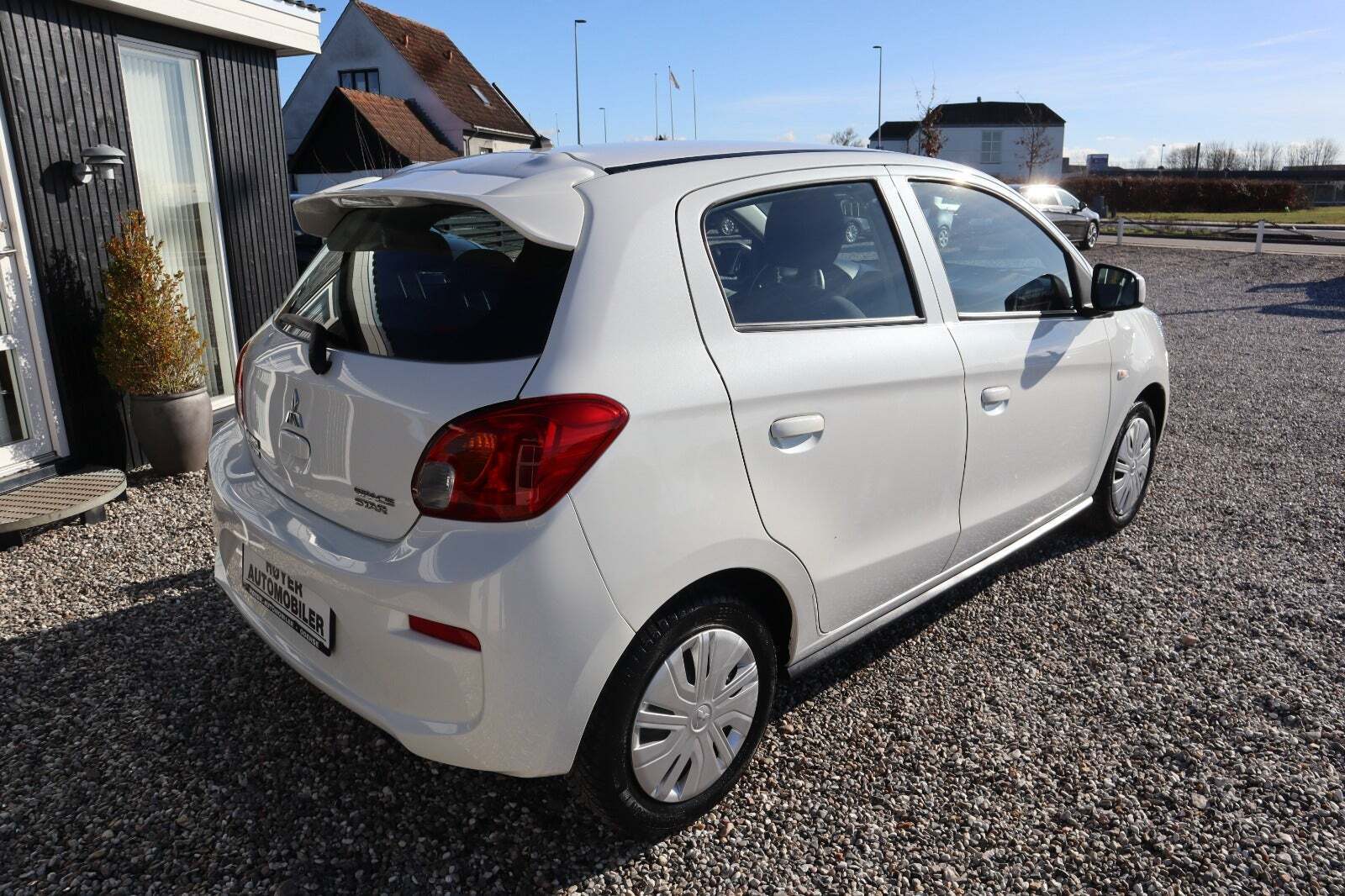 Mitsubishi Space Star 1,0 Inform