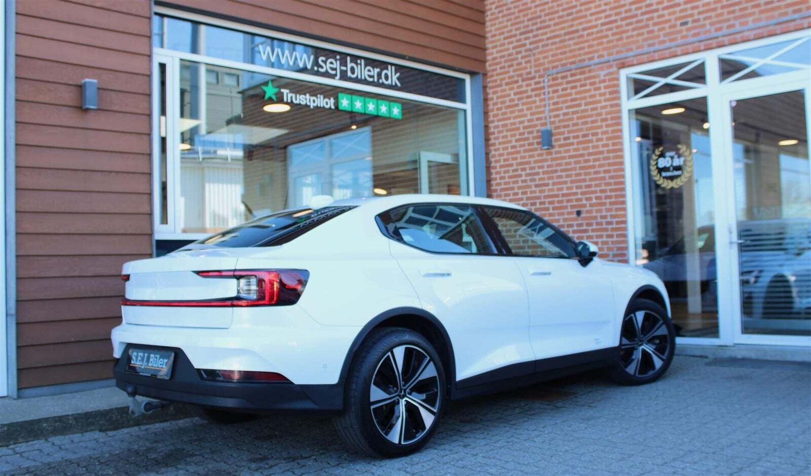 Hvid Polestar 2 fra 2023