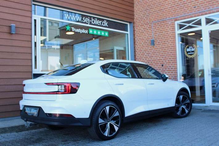 Hvid Polestar 2 fra 2023