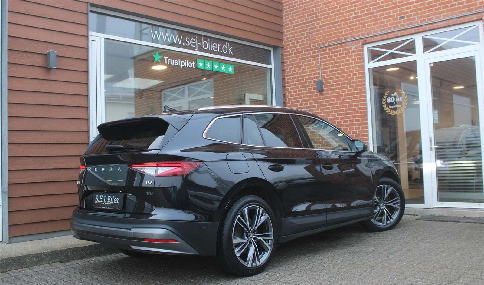 Sort Skoda Enyaq fra 2022