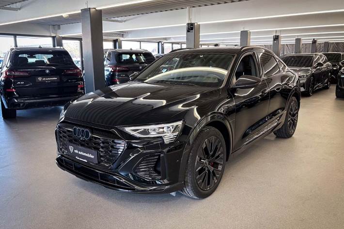 Sort Audi Q8 e-tron fra 2024