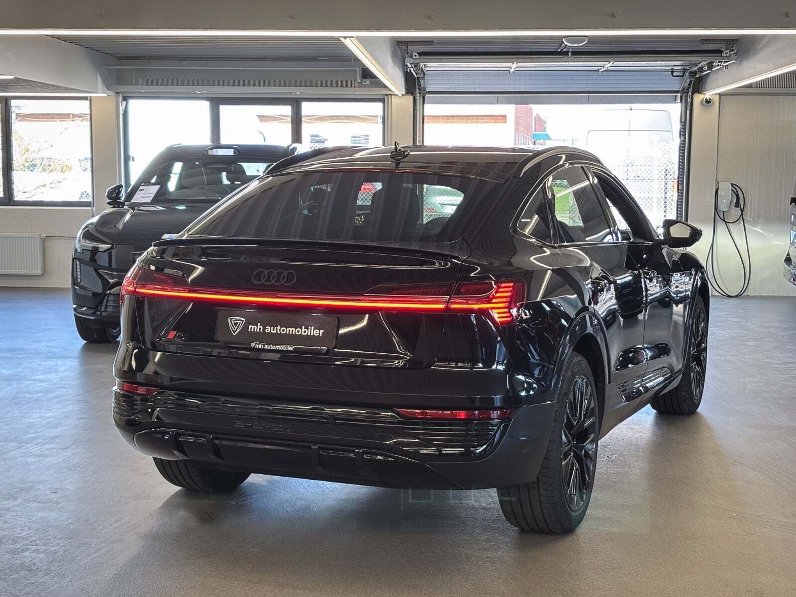 Audi Q8 e-tron 55 S-line Sportback quattro