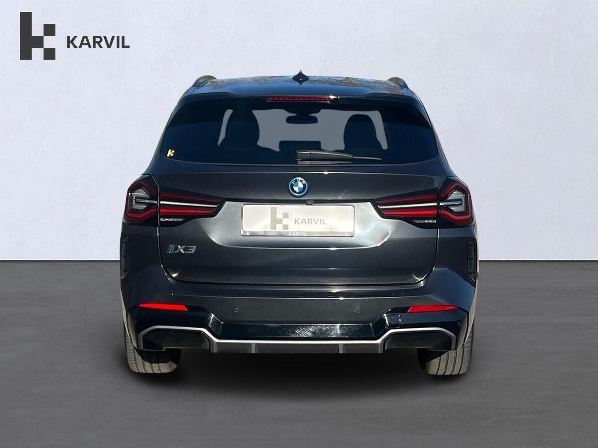 BMW iX3 Charged M-Sport