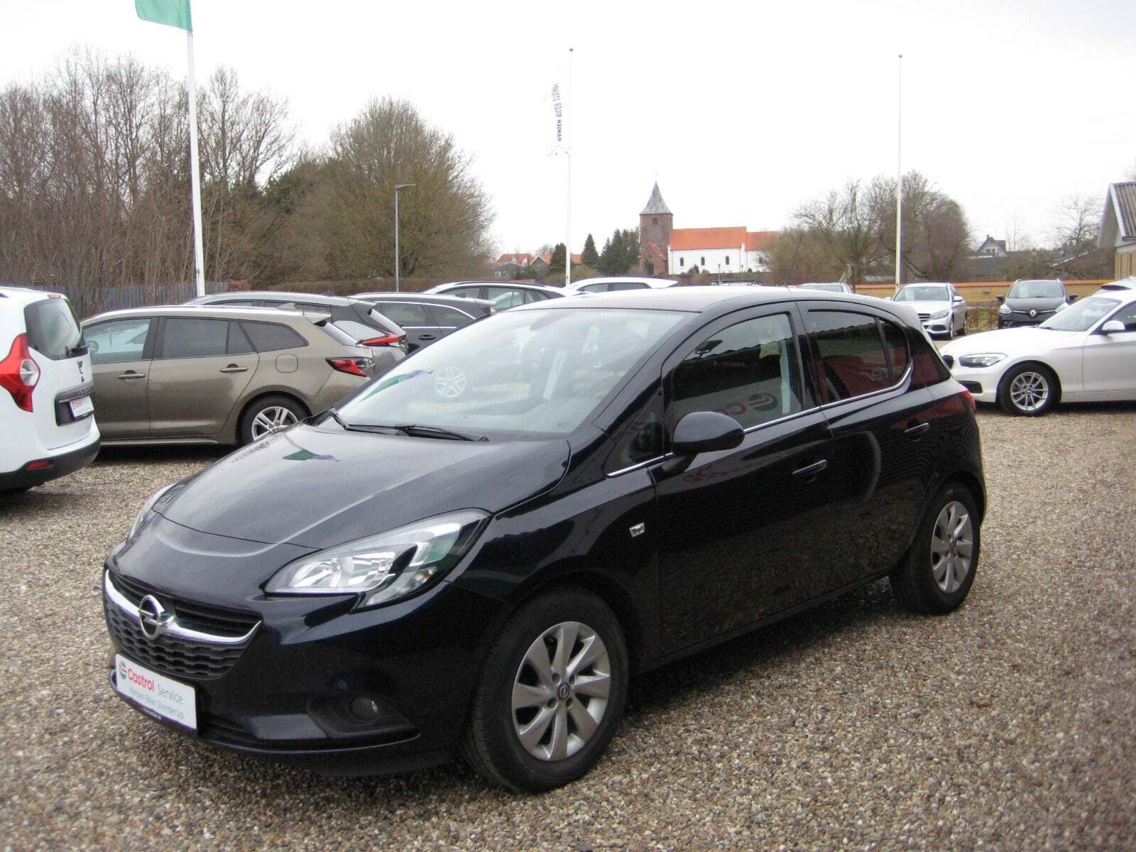 Blå Opel Corsa fra 2019
