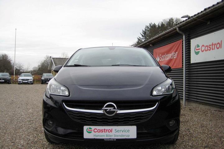 Blå Opel Corsa fra 2019